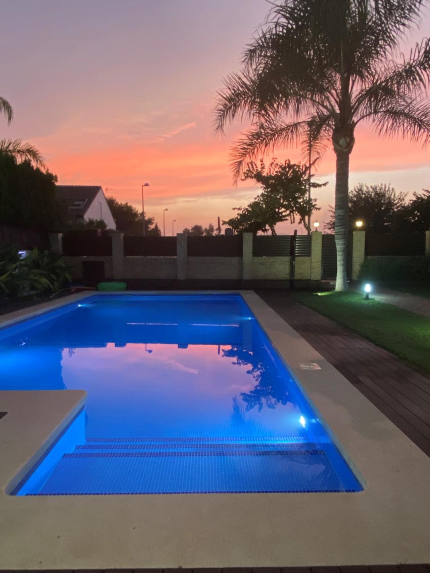 Casa Junto Al Mar Con Jardin Villa Sagunto Exterior photo