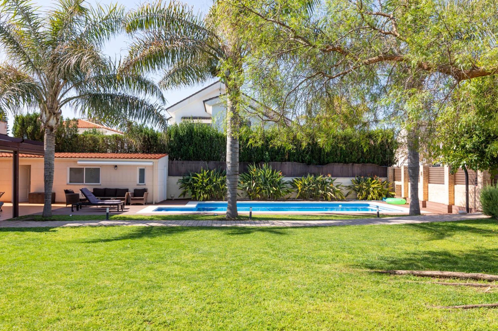 Casa Junto Al Mar Con Jardin Villa Sagunto Exterior photo